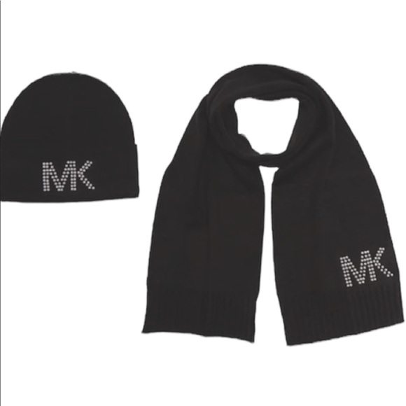 Michael Kors Womens Black Knit Dome Studded Beanie Hat and Scarf 2 Pc Sets New - Picture 1 of 7